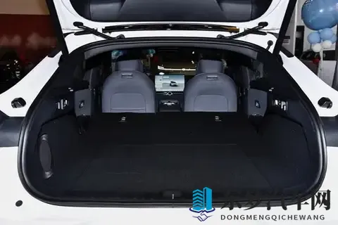 长安启源A06将于11月9日上市！空间大、配置高，适合家用-3