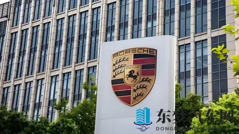 保时捷三季度亏10亿!新CEO接棒救火,电动化烂摊子咋收拾-3