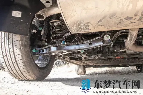 15万级中型SUV，全家一起评车，带全家体验捷途山海L7 PLUS-1