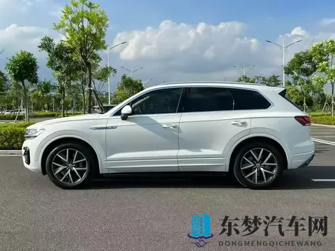 20万拿下大众途锐，30T+V6引擎，圆你一个SUV梦？-3