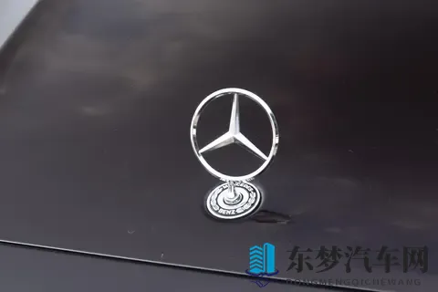 理性解析2026款奔驰长轴距E级：优雅进化下的产品逻辑-1