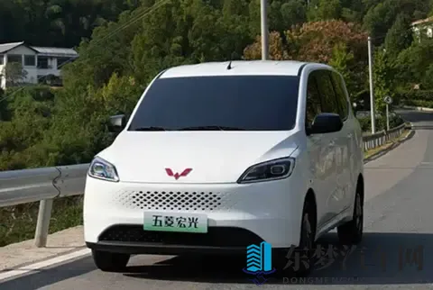 五菱宏光增程版150公里纯电续航车型上市,售价778万元起-1