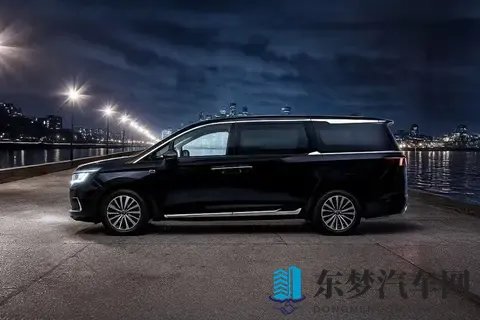 江淮RF8即将登陆俄罗斯市场，20T+8速自动变速箱，车长5215毫米-3