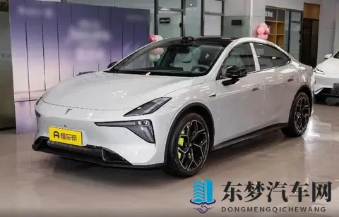 纯电家轿新选择！深蓝L06续航670km，配置越级，预售1399万起-3