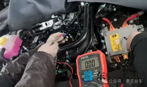 顶级做爰推油按摩AⅤ：奢华新境界，油按摩汽车革命舒适体验-1