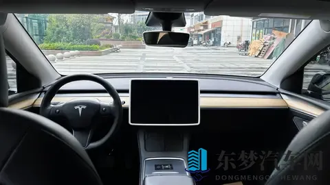 13万公里，146万！22年特斯拉Model Y代步通勤好选择-1