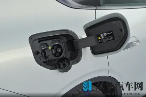 1399万起，标配激光雷达，深蓝L06开启预售-2