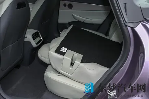 2025款星纪元ES，纯电_增程任你选，优惠大，配置还升级