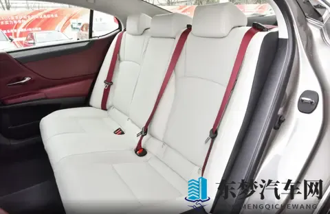 真有勇气，一个膜就贵128万，雷克萨斯ES 200特别版上市