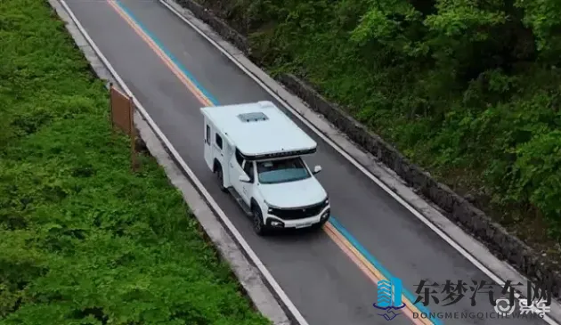 杨敏思83版电视剧：经典车型引热潮，重温80年代车文化-2