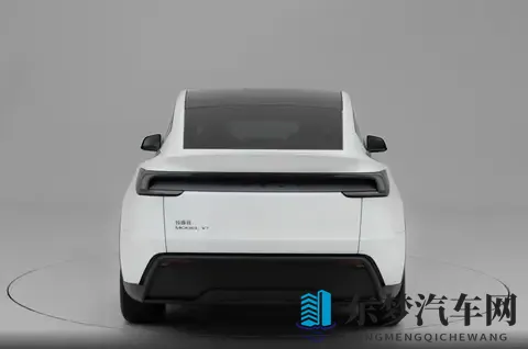 特斯拉Model Y长续航后驱2885万开售，与全驱版有何区别？-2