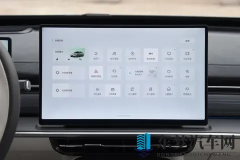 37秒破百+无框车门！这台国产轿跑自己就是一道流动的风景-2