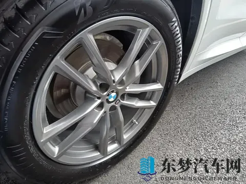 18万多拿下白色宝马X3，圆你蓝天白云梦！-1