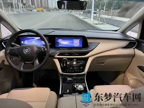 23年一手别克GL8，6万公里，228万拿下家用_商务都合适？-3