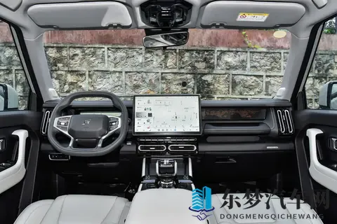 全家试驾捷途山海T1：15万级方盒子SUV，兼顾家用与远方-1