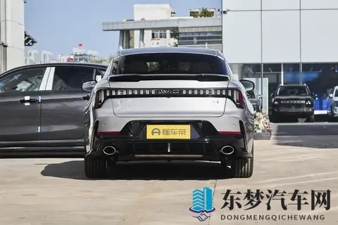 10万级燃油实力派!这车动力强、智能高,还提供购置税补贴?-1