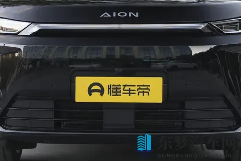 广汽埃安AION i60：内饰舒适，配置丰富，家用SUV新选择-3