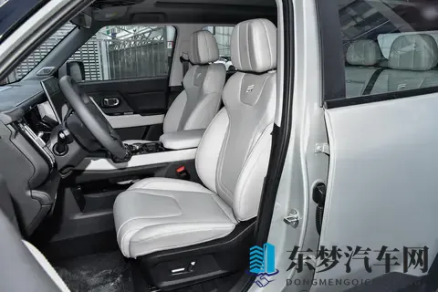 山海T1新款即将上市，新增四驱车型，想买紧凑型SUV的看看-2