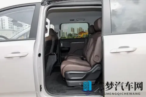 黄色软件app2023：2023汽车神器盘点：揭秘新软件功能亮点-1