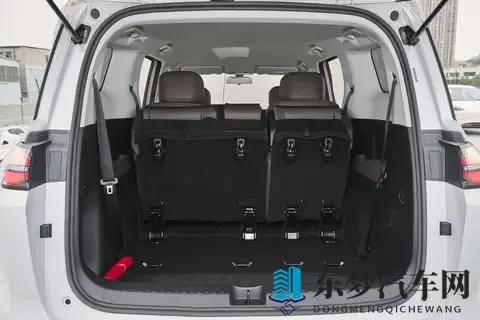 10万级7座MPV，768万起售，家用真香！五菱星光730 PHEV-1