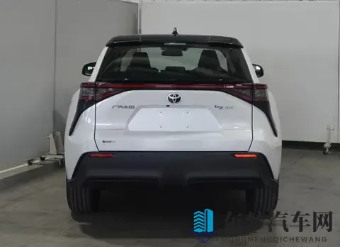 1798万起+752km续航！新款广汽丰田铂智4X曝光，国产SUV慌了？-3