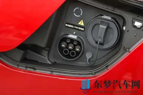 2025款星纪元ES深度试驾：续航、智能双在线，值得购买吗？-3