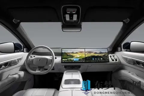 被喷“没诚意”？深蓝S09前双叉臂 + 空气悬架，山路带娃不晕车-1