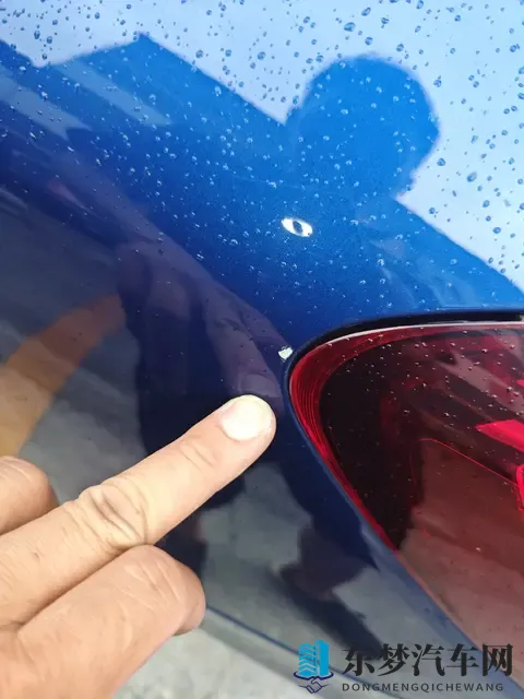 12万拿下蓝色奔驰C260L,圆你奔驰梦!-1