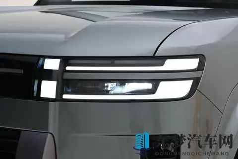 方程豹钛7：续航超1300km，越野能力强，适合家用-3