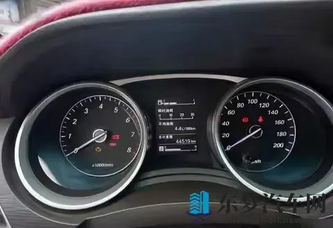 张明戳破油耗假象！表显好看全是演！真实数据才不跟你客气！-3