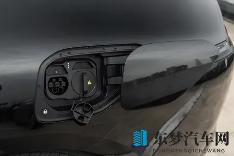 全系标配四激光雷达，还有华为技术加持，深度体验2026款阿维塔12-2