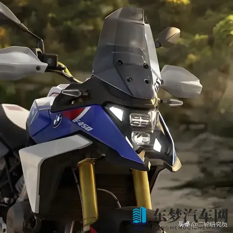 黄片软件链接：汽车科技新视野：创新应用，未来已来