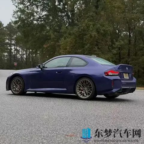 全新宝马M2 CS实车亮相 外观战斗 动力升级-2