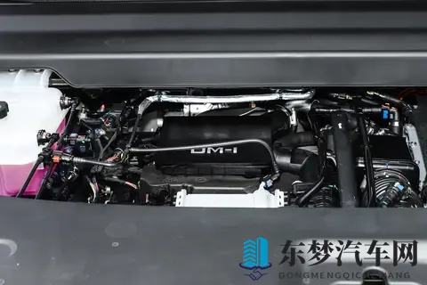 试驾方程豹钛 7 2025 款 200KM 两驱 Max 版：这才是家庭出行的理想 SUV-1