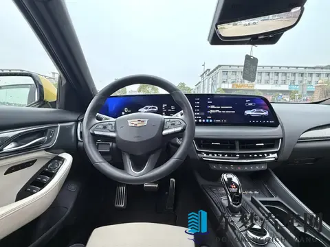 一手准新凯迪拉克CT5,23万多体验美式豪华!-1