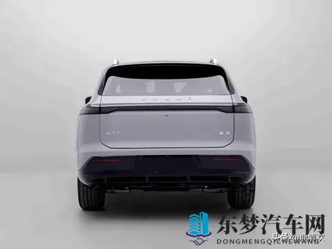 纯电_增程可选，分体式头灯，零跑C16同级，星途ET7实车曝光