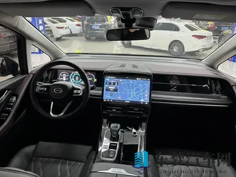 一手准新车！17万多拿下豪华座驾传祺M8-2