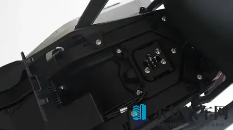 电子油门终就位！26款升仕703F把短板补成优势，老车主置换有戏？-2