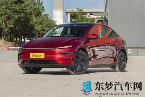 续航821公里,特斯拉MOdel丫新车型2885万起-1