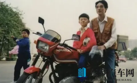 摩托车经销商风光不再：利润微薄、转型艰难，边缘化困境引深思-2