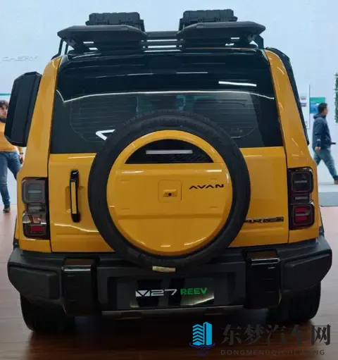 奇瑞一“大号SUV”，长得像路虎卫士+混动引擎，走平价路线-3