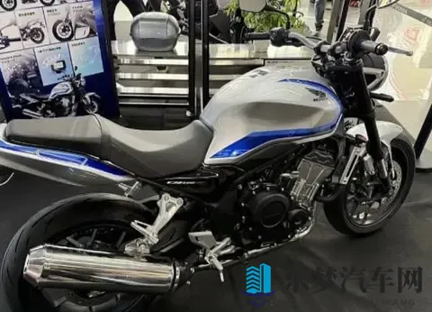 本田CB500SF到店实拍 4万级带电子离合 国产500级街车迎最强对手-3