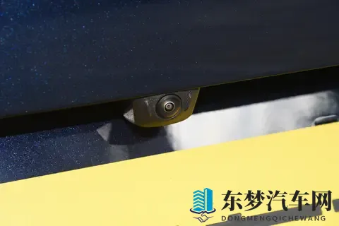 689万起新一代帝豪的“满配”入场，让合资轿车怎么活？