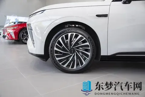 17万级新能源SUV怎么选？星纪元ET新技术、配置解析-1