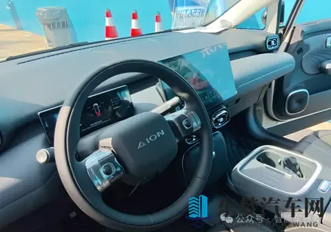 刘强东入局换电：京东5万开卖“网约车神车”，88秒补能500km-1