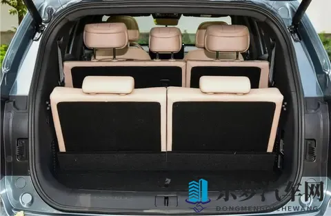 试驾捷途X70L：磁悬浮豪华七座SUV，适合家庭出行-3