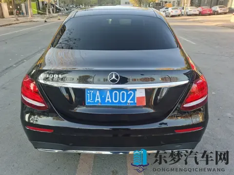 19万多拿下二手奔驰E级,当年落地近50万,商务家用都合适?-1