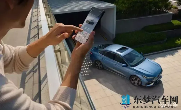 黄漫AV：未来汽车新潮流，极简设计性能爆表-1