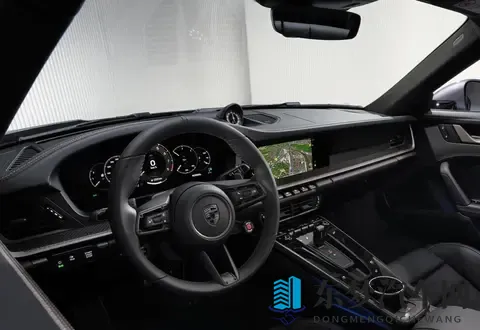 老家伙的倔强与新世界的碰撞：保时捷911 Turbo S的3000公里独白-2