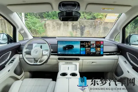 连开3天，深度试驾26款岚图梦想家，方方面面都值得一看-2